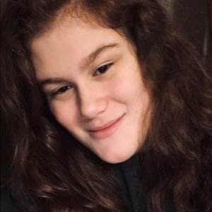 Meet your Posher, Alyssa